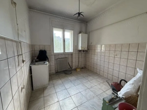 Apartament 3 camere, 72mp, etaj 1, 400m teren, garaj propriu- Complex Studentesc - imagine 5