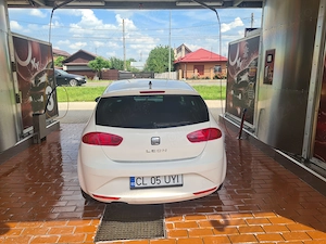 Vand seat Leon 2010 1.4 benzina - imagine 2