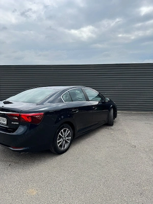 Toyota Avensis - imagine 2