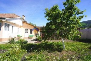 Casa localitea Bistrita - comuna Alexandru cel Bun , toate utilitatile - imagine 13