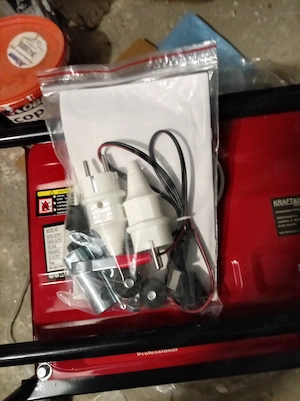 generator tensiune