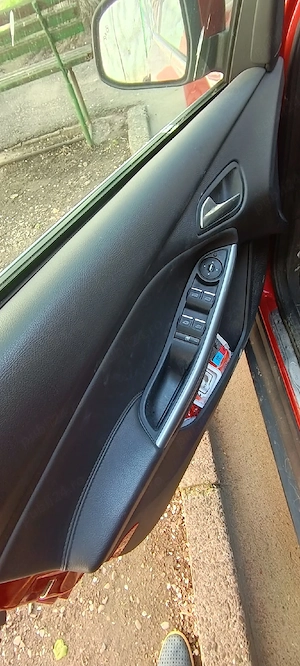 Ford Focus 3 - imagine 4