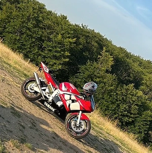 Vand Yamaha R6