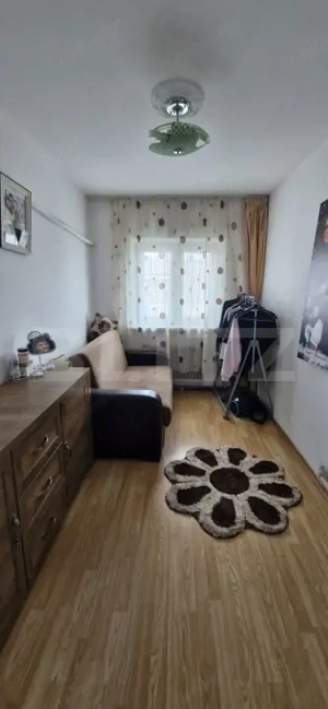 Apartament de vânzare, 60 mp, zonă Centrală - Găești  - imagine 2