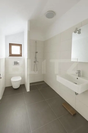 Vilă contemporană cu 5 dormitoare, 5 băi și teren de 920 mp - imagine 13