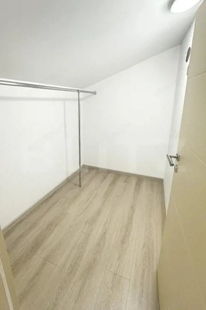 Vilă contemporană cu 5 dormitoare, 5 băi și teren de 920 mp - imagine 15