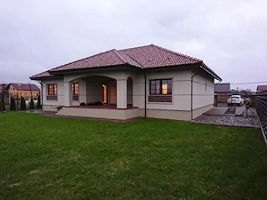 Construim case la rosu, blocuri, duplexuri 