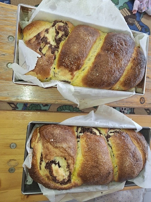 Cozonaci traditionali ,pufosi si aromati