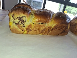 Cozonaci traditionali ,pufosi si aromati - imagine 2