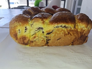 Cozonaci traditionali ,pufosi si aromati - imagine 3