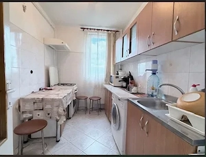 Apartament 2 camere decomandat Dambovita etaj 6 langa Terasa Nora