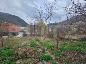 Casă spațioasă cu 4 camere, bucătărie de vară și teren, Cugir - imagine 17