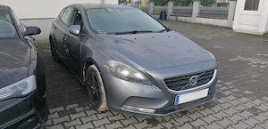 Dezmembrez Volvo V40 1.6D 2015