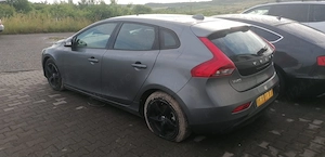 Dezmembrez Volvo V40 1.6D 2015 - imagine 3