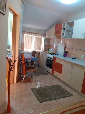 PF inchiriez apartament 2 camere decomandate, pe termen lung