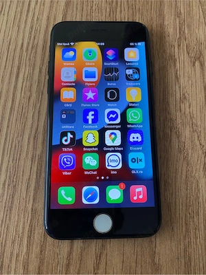 Telefon iPhone 7 Black 128gb memorie fără cont este funcțional doar pentru internet nu-i funcționeaz