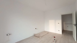 Apartament nou 2 camere etaj 1 Torontal nord - imagine 6