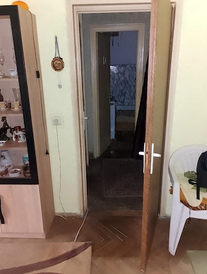 Vând apartament 2 camere tip în piața București  - imagine 2