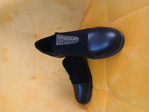 Pantofi dama negri, fără toc, noi
