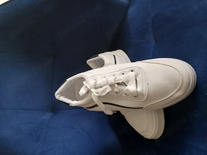Pantofi sport băieți,  noi