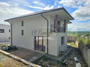 Casa NZEB cu panouri fotovoltaice in Dezmir - imagine 7
