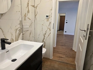 Apartament SUPERB CU  2 camere et 1 CENTRALA PROPRIE Complexul Studentesc - imagine 5