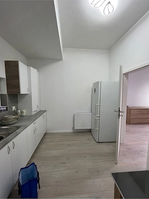Apartament Giroc 1 camare, bucatarie separata, 6 locuri de parcare - imagine 3