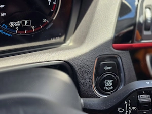 BMW  Seria 1  120i 184 CP Automata Portocaliu metalizat, fara accident - imagine 13