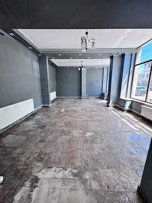 Spatiu comercial pozitionat ultracentral in localitatea Navodari - imagine 5