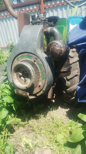 vând motocultor 