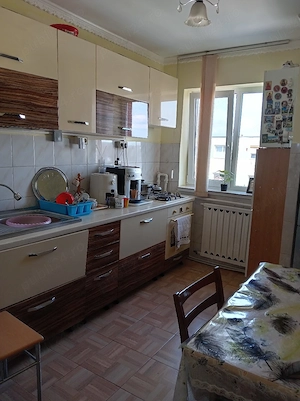 Vând apartament 