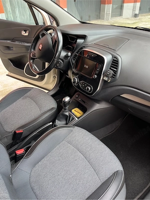 Renault Captur - imagine 4
