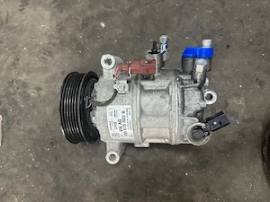 Compresor ac skoda passat golf  - imagine 2
