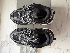 Balenciaga Track