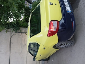 Vând Logan 1.2 benzina plus gpl o mașină economia care trage cu casa schimbat recent distribuția - imagine 2