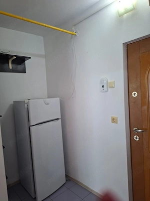 Închiriez apartament 1 camera I.C. Frimu - imagine 4