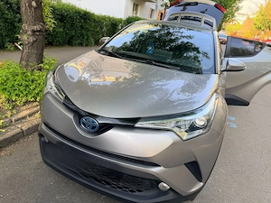 Vând Toyota C-HR 1.8 Hybrid 2018 | 102.000 km | Istoric Service | Consum 4.5l 100km - imagine 10