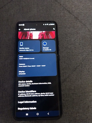 Vând Motorola Edge 50 Pro