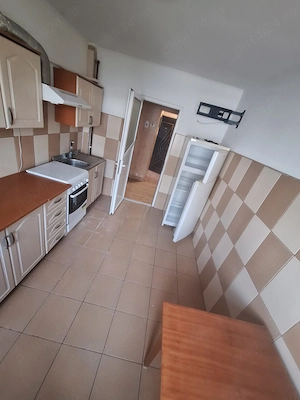 Apartament 3 camere Năvodari  - imagine 8