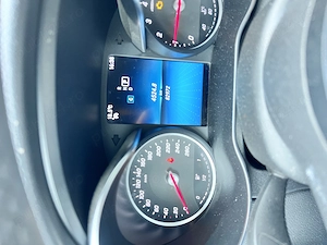 Mercedes-Benz C180 AMG Line | Automat | 2  km | Service Mercedes Țiriac - imagine 4