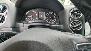De vânzare VW TIGUAN,4 x 4, 2000 cmc, Diesel, 2012. 170 CP, navigație și cameră Lenovo ITP 11.2026 - imagine 6