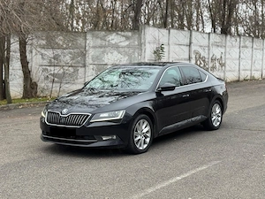 Skoda Superb - imagine 2
