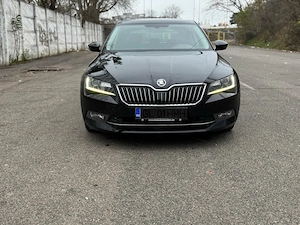 Skoda Superb - imagine 4