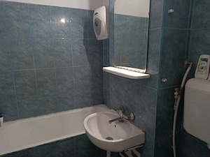 Vand apartament ultracentral Tulcea 66000 euro 2 camere etaj 2  - imagine 10