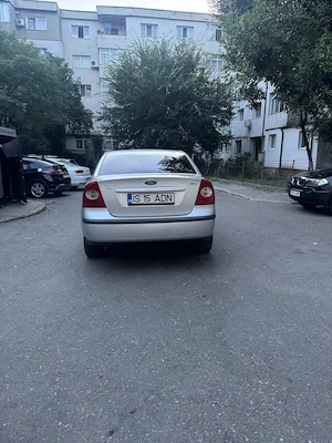 Ford Focus 2 Ghia 2007 - imagine 4