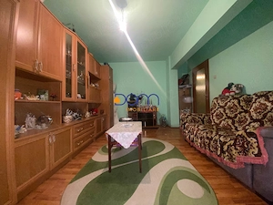 De vanzare apartament spatios 4 camere confort 1 - imagine 4