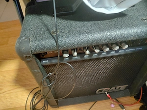 Amplificator chitara electrica si bass