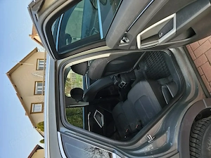Audi Q3 35 TDI quattro  - imagine 6