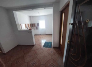 Vand apartament micro 12 Targoviste - imagine 4