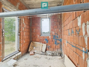 Casă la roșu cu etaj și 500 mp teren în Sântana - imagine 8